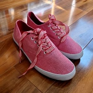 CITY SNEAKS Red/White Sneakers - Size 10 EUC